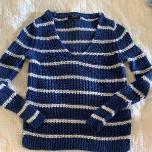 BANANA REPUBLIC SWEATER
